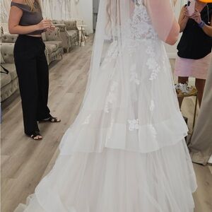 NEW Eddy Hollace SZ 12 white Lace Wedding Dress